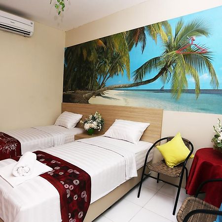 C.Stone Hotel Surabaya Eksteriør bilde